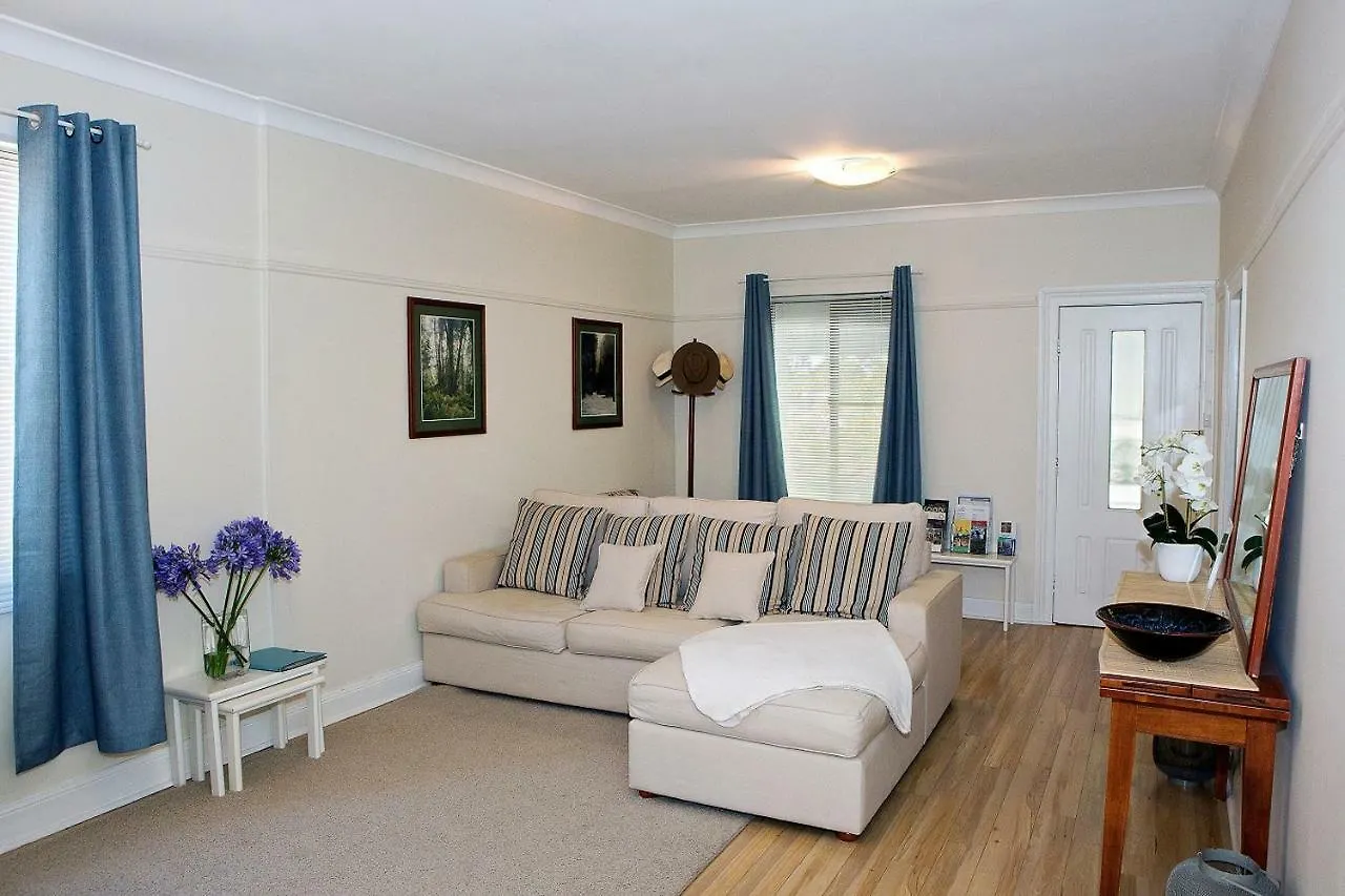 Holiday home Blue And White Nile Villa Adelaide